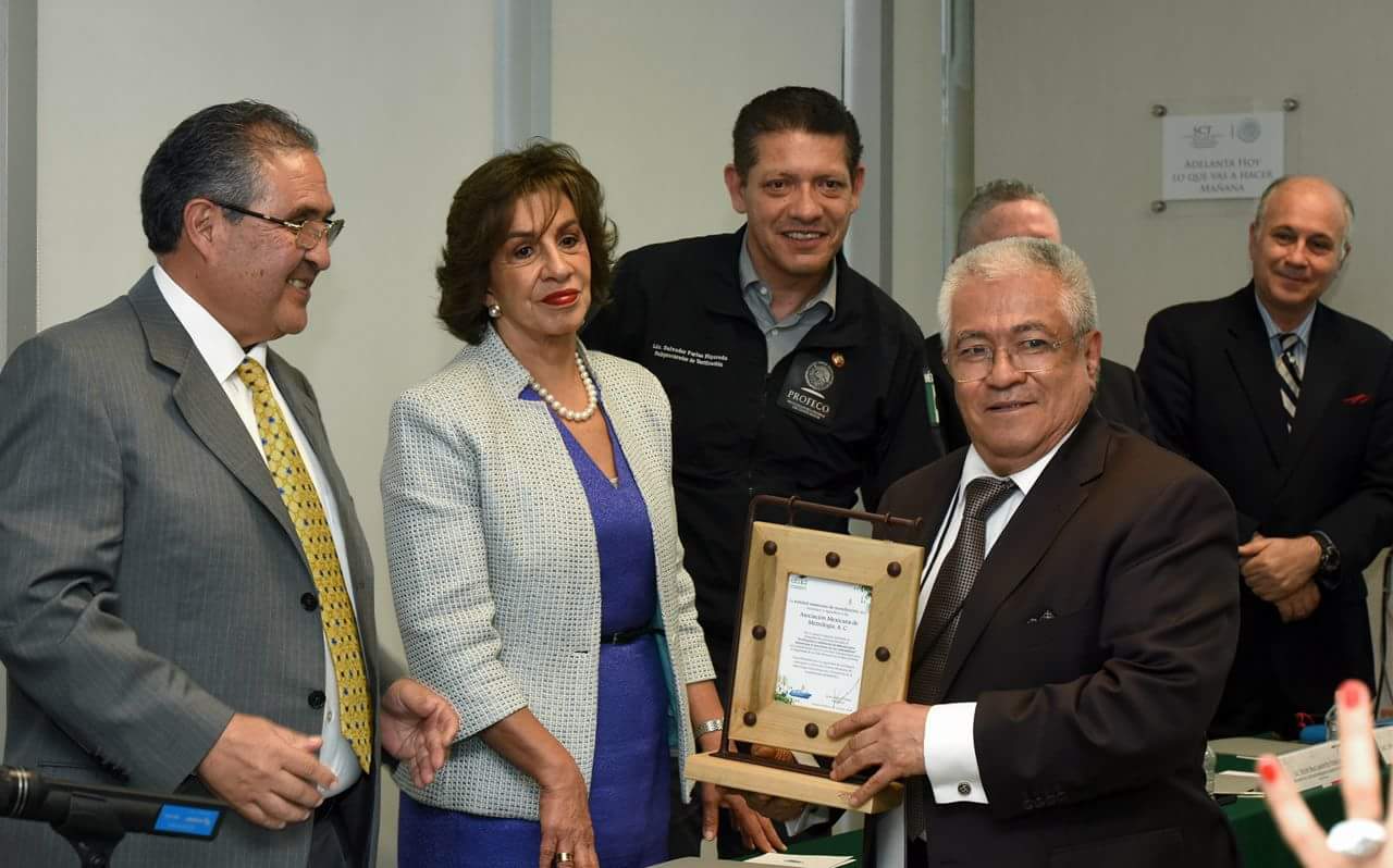 received_1176853559024061