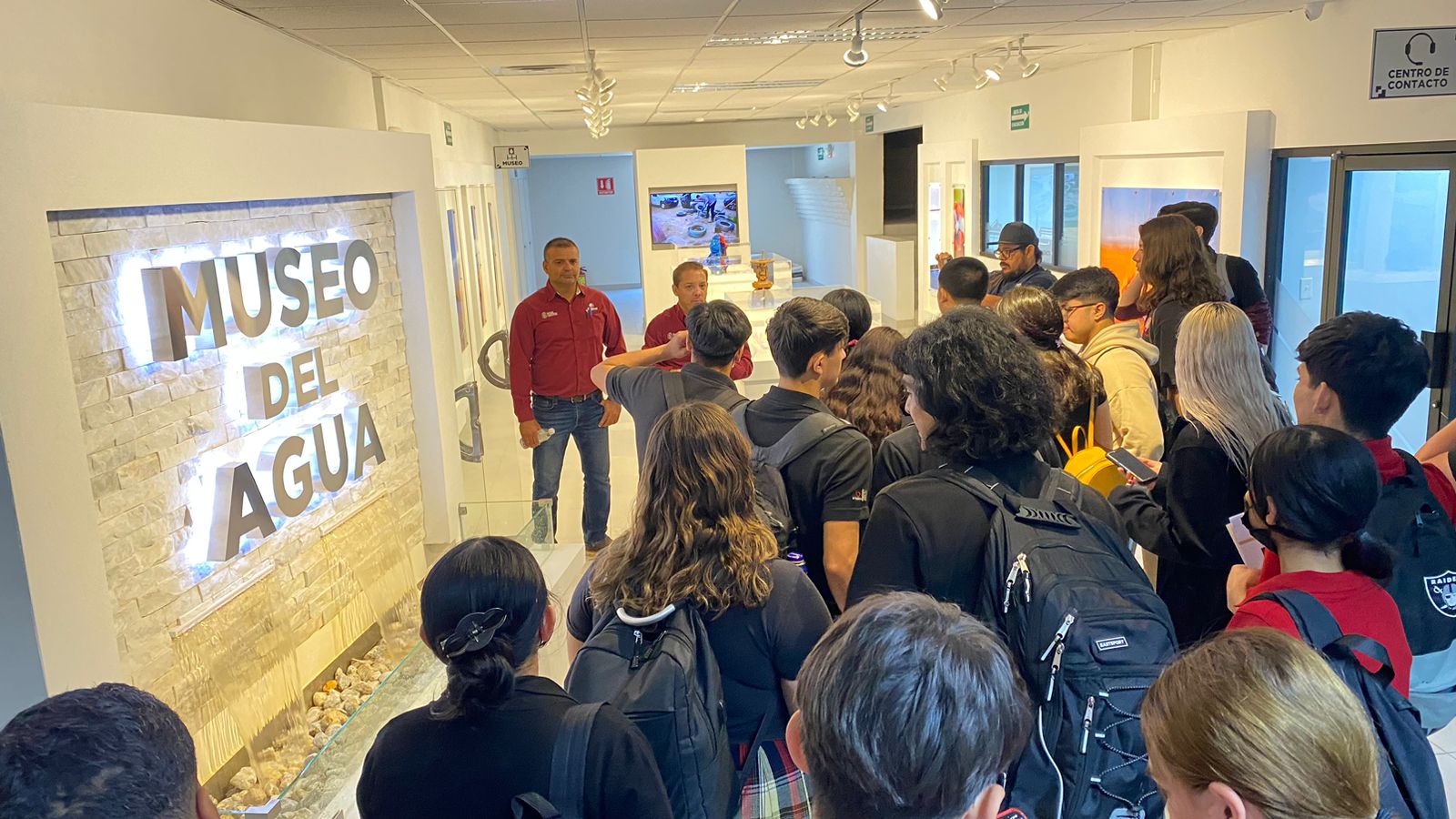 CESPM-SEPROA-070-2023-MXLI CONCIENTIZA CESPM A JÓVENES SOBRE CULTURA DEL AGUA EN RECORRIDO AL MUSEO DEL AGUA 1